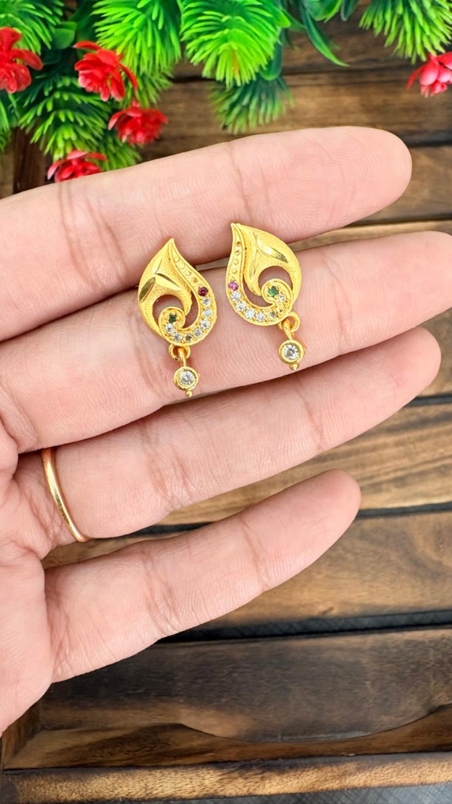 Stud-Multi Color Stone-OG-150