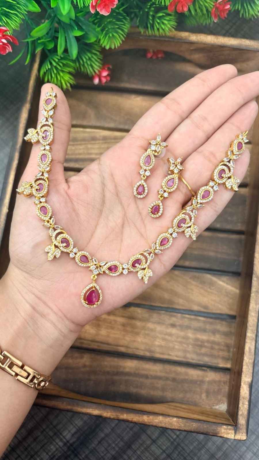 CLASSIC RUBY STONE NECKLACE 1