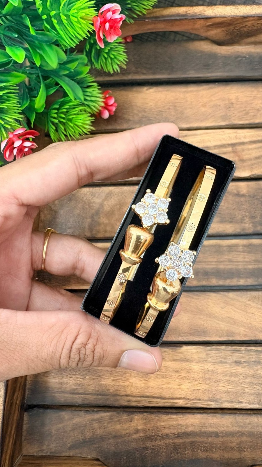 SHINE STAR BRACELET-PAIR