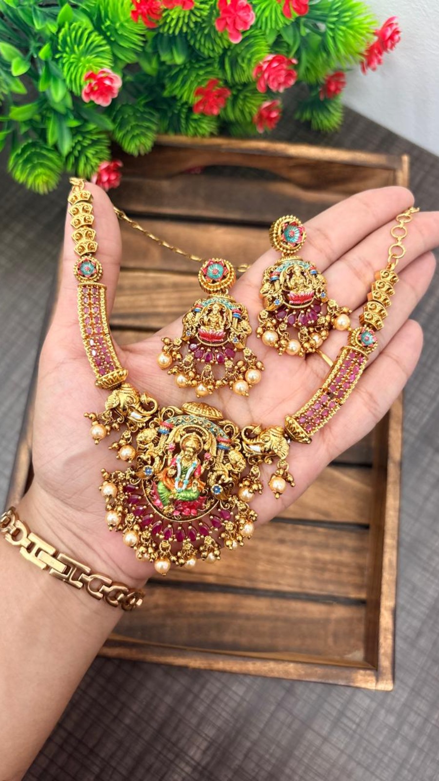 LAKSHMI ENAMEL SET 1