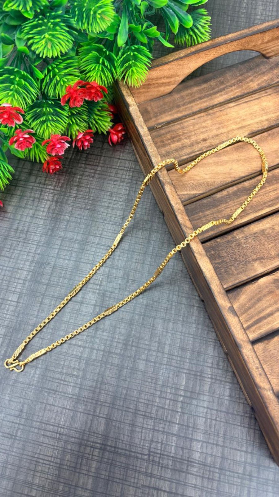 Classic Box Pattern Chain 2