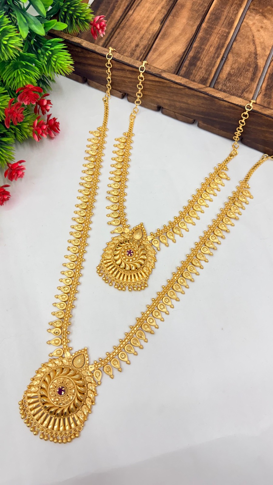 Chakra Mayuri Haram Set