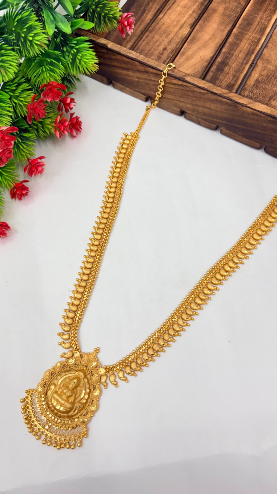 Suvarna Lakshmi Mango Necklace