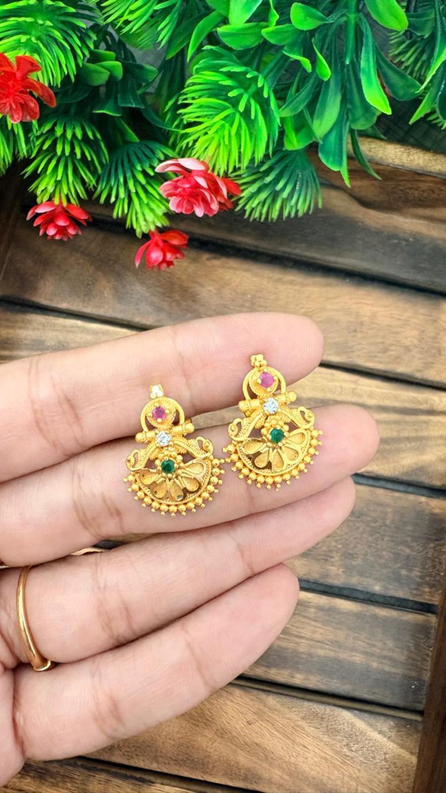 Stud-Pink&Green stone-OG-45 1