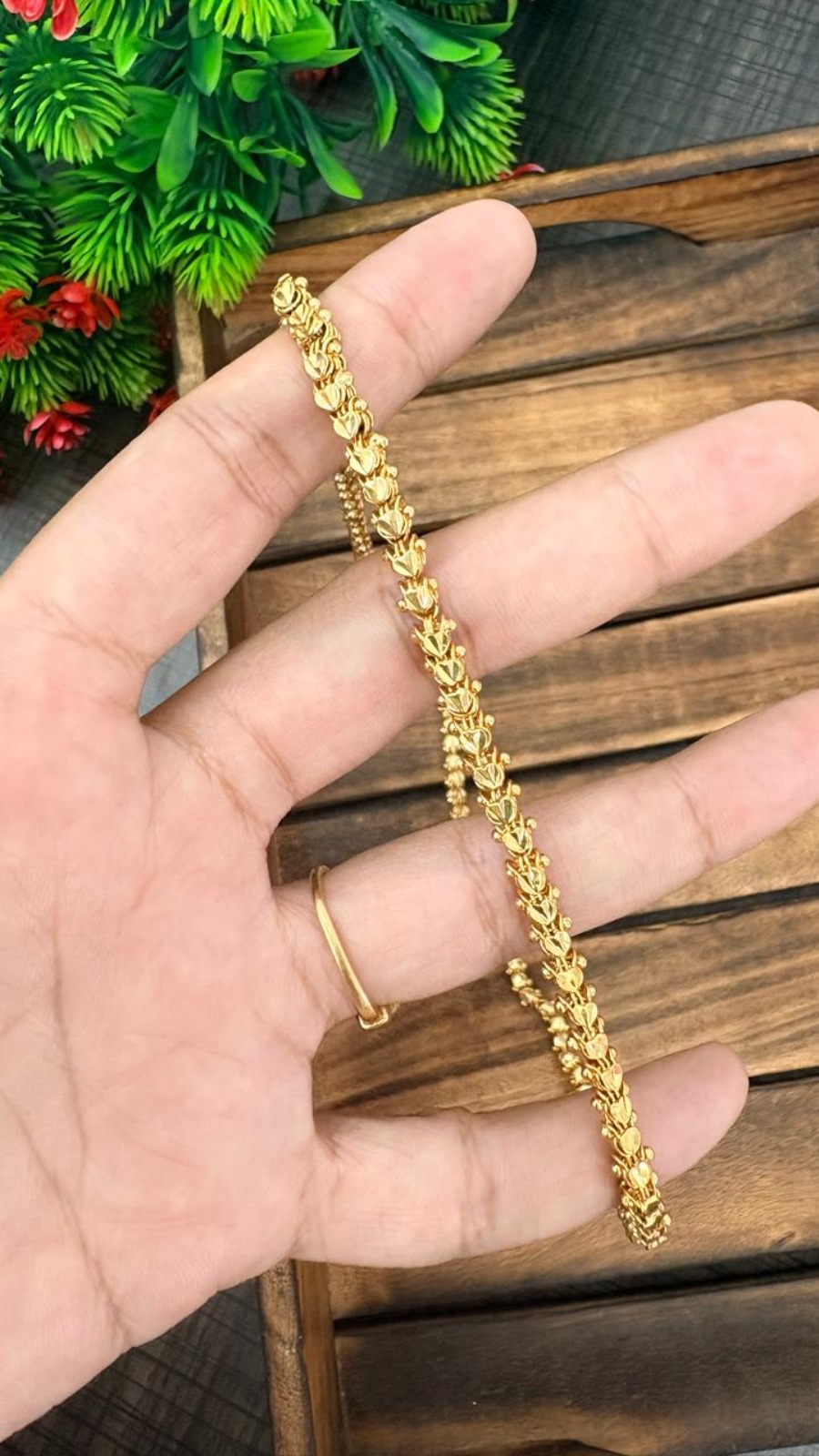 PUFFE HEART CHAIN 1