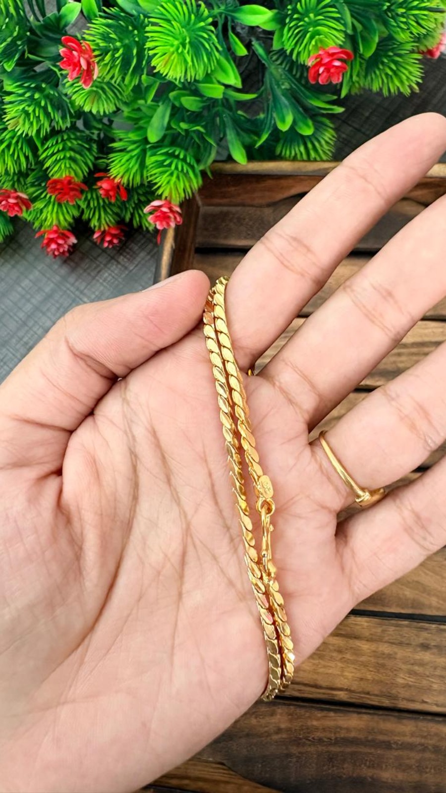 SMOOTH FLOW CHAIN-MEDIUM (18 INCH) 1