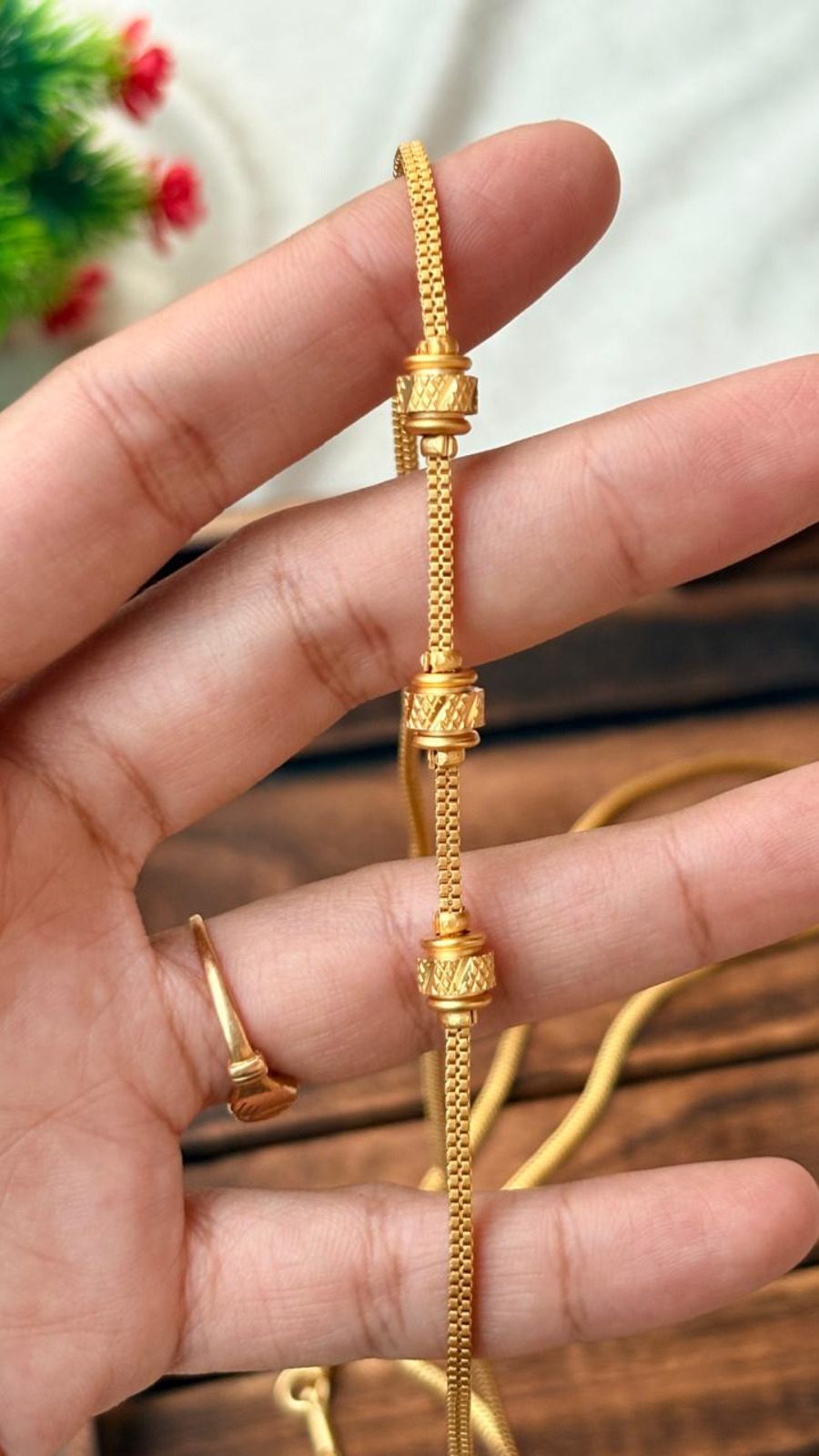 ONE GRAM BOX CHAIN (24 INCH)