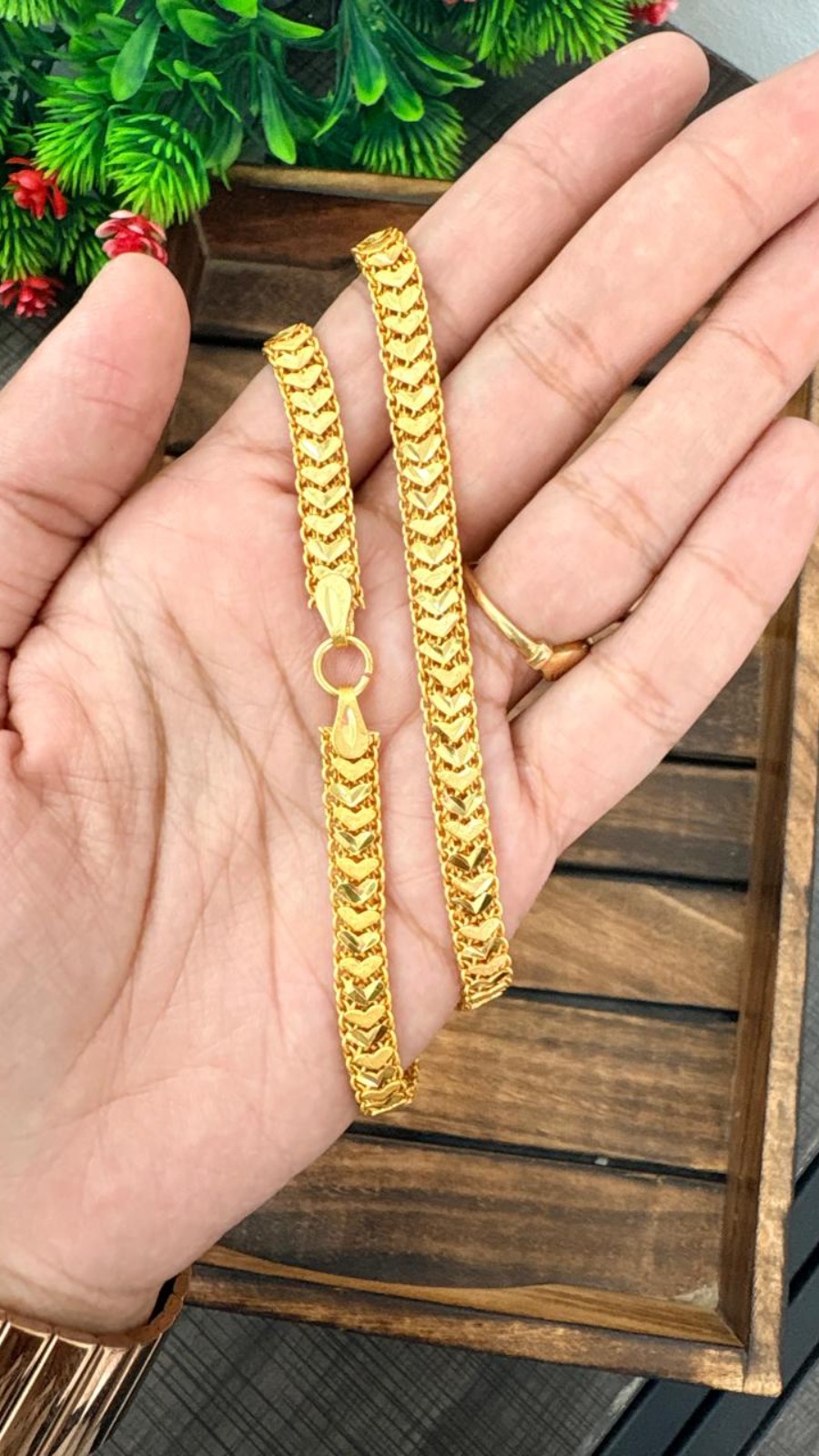 HEART LINK CHAIN-THICK (30 INCH) 1