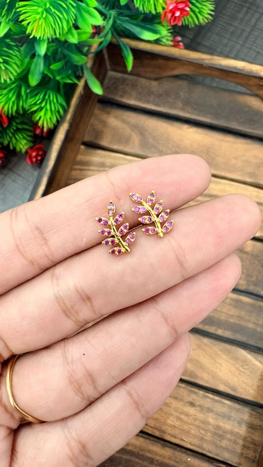 Stud Pink Stone-64 1