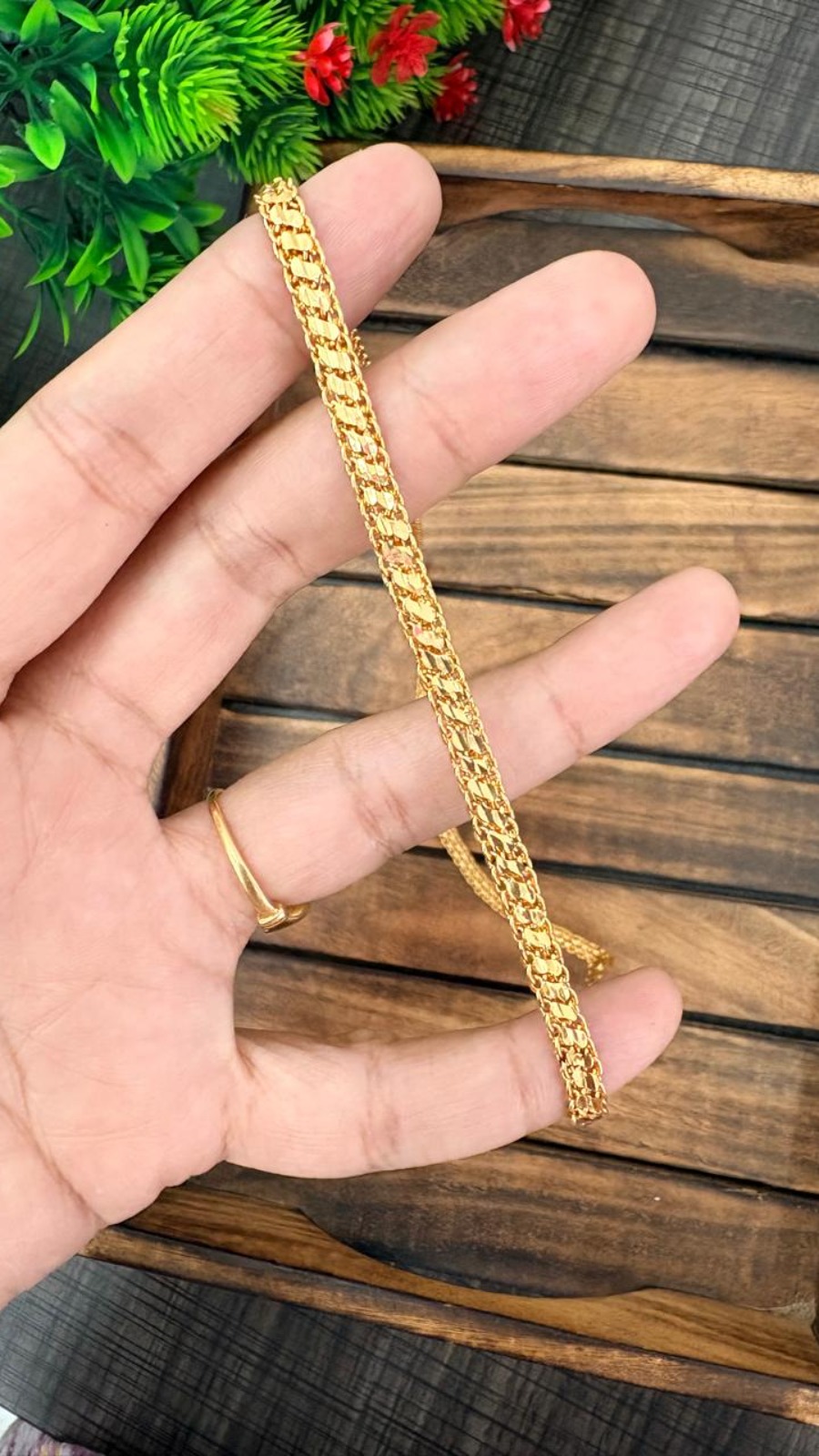 GLITTER DISC CHAIN 1