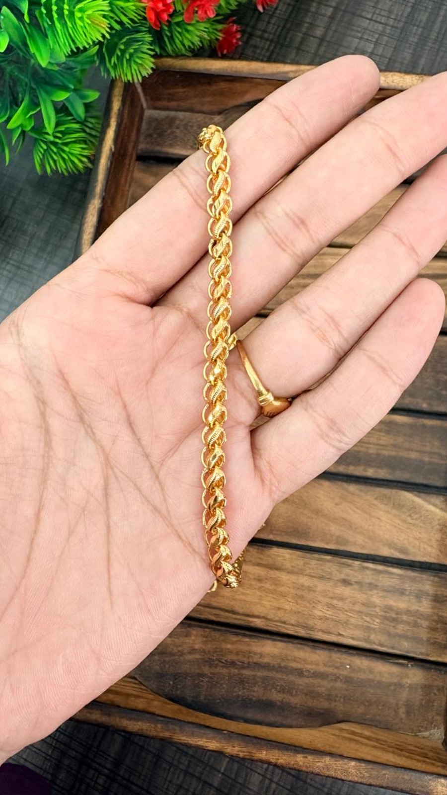 MANGO CHAIN 1