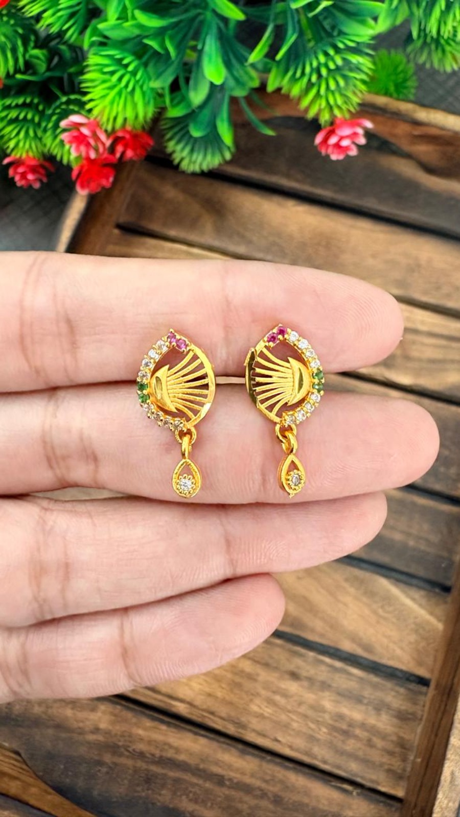 Stud- Pink &Green Stone-OG-80 1