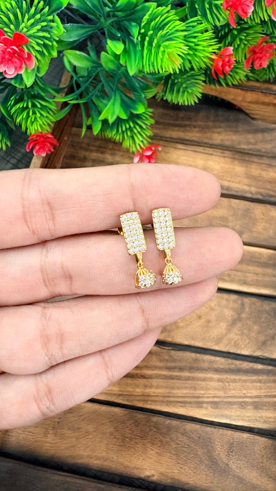 Stud-White Stone-97