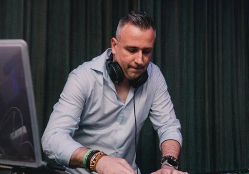 DJ Gert V
