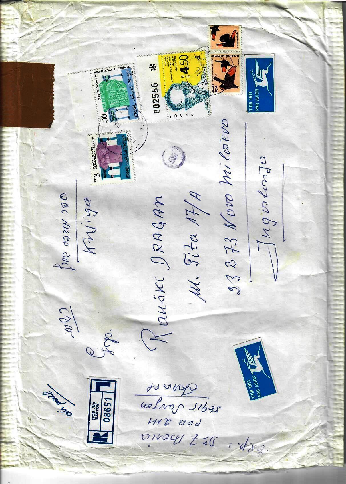 his envelope shows the correspondence of Rabbi Hermann Helfgott / Zvi Asaria with his former homeland Yugoslavia. Despite war, imprisonment, and later life in Israel, he remained in contact with friends and neighbors from the Banat region. Letters like these speak of memory, connection, and the desire never to forget one’s roots.