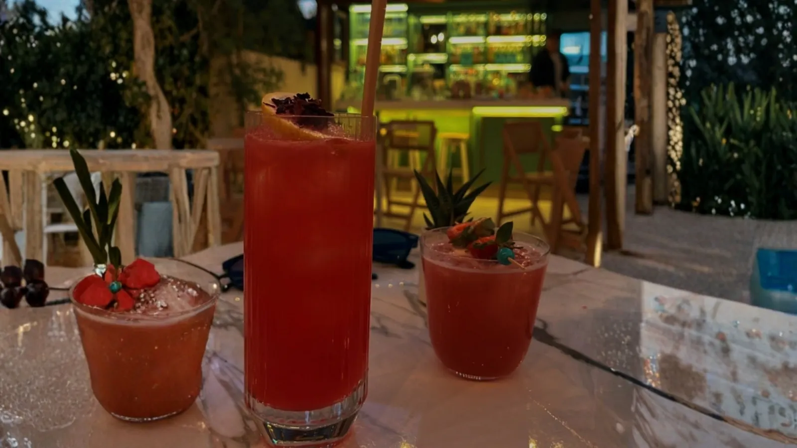 Dry Cocktail Bar