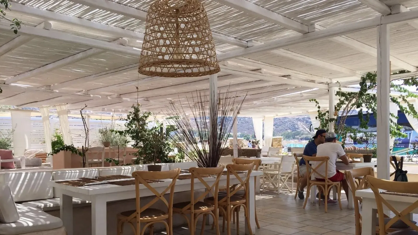 Salt Restaurant & Bar