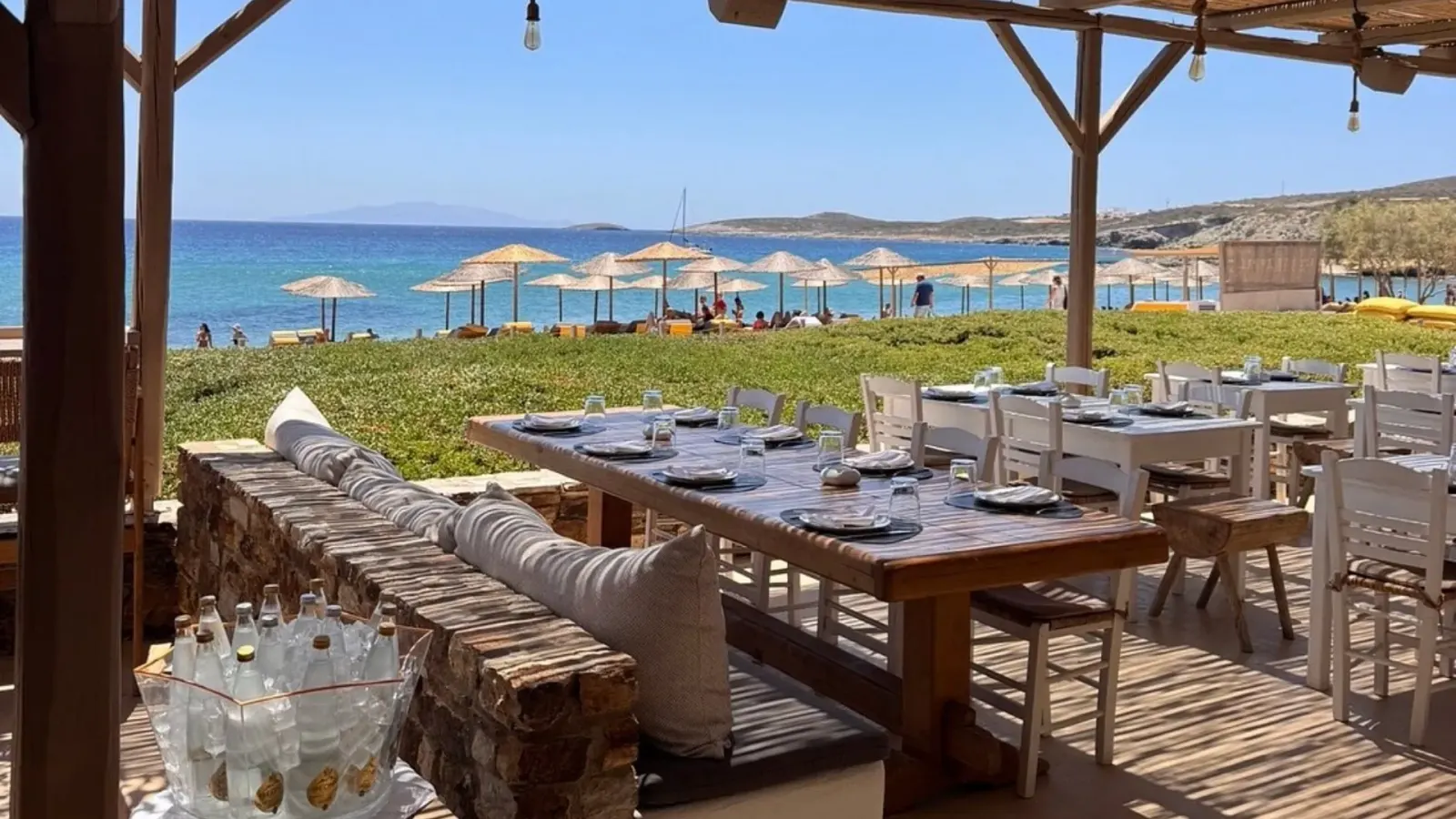 Soros Beach Club