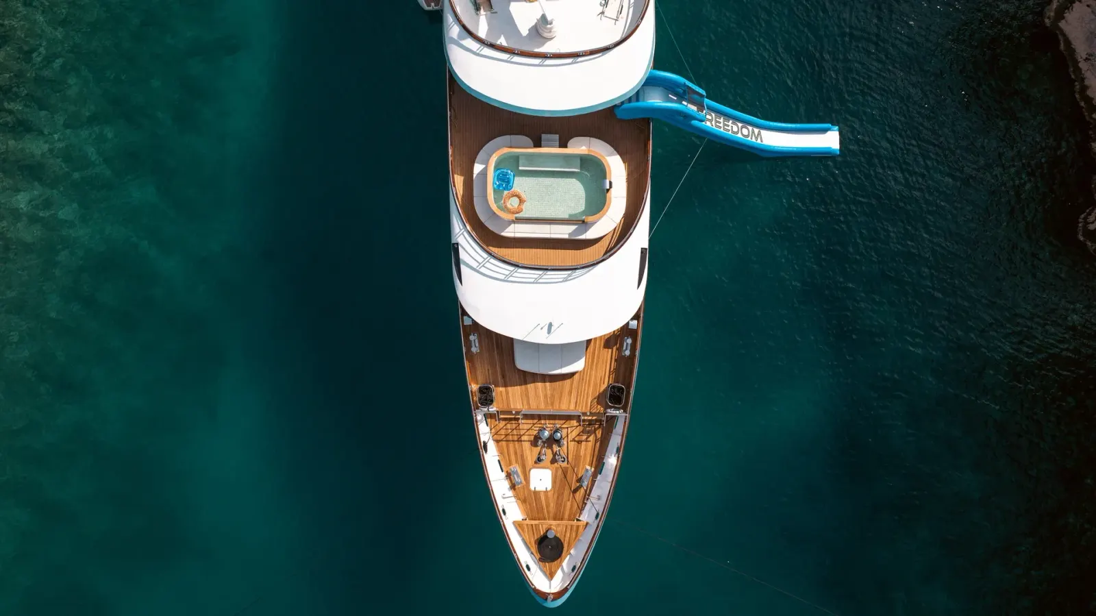Freedom sailing in Dubrovnik