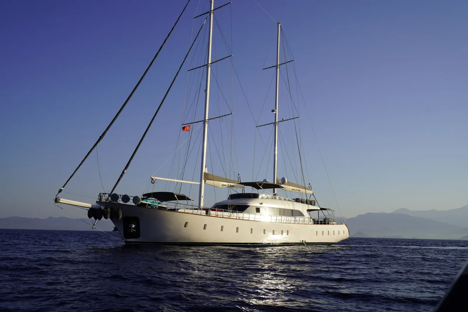 Queen Of Makri Gulet interior cabin view