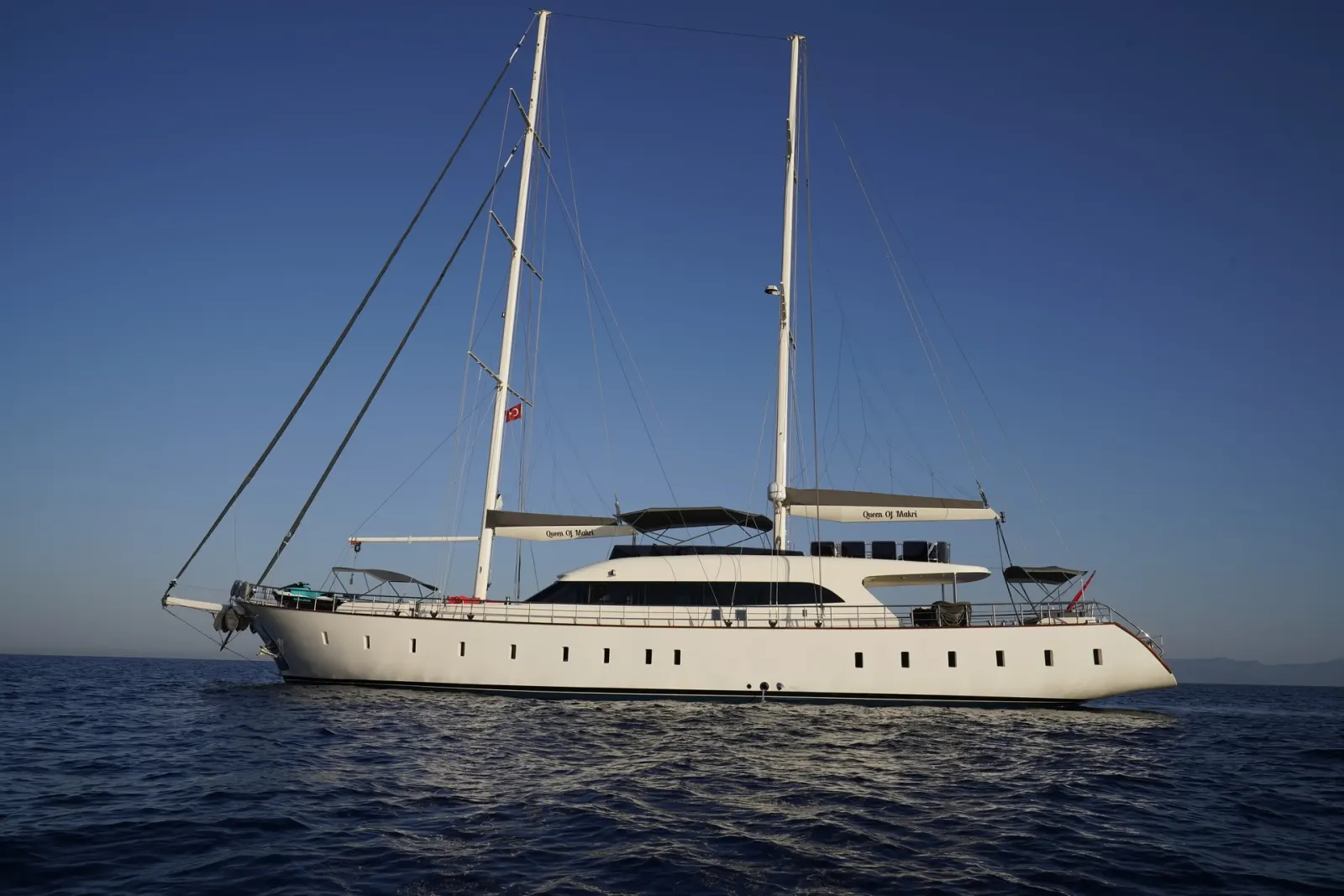Queen Of Makri Gulet interior cabin view