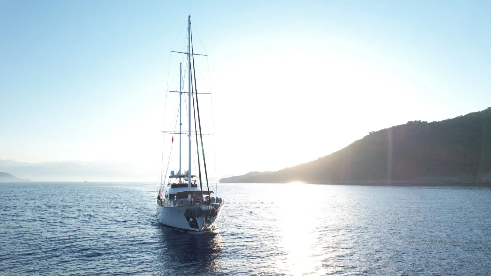 Queen Of Makri sailing in Göcek