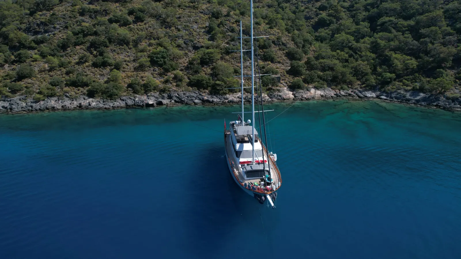 Queen Of Makri sailing in Göcek