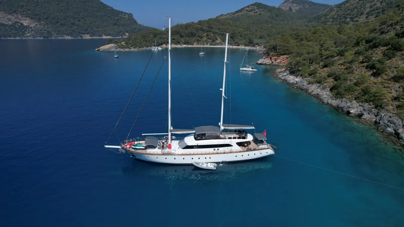 Queen Of Makri sailing in Göcek
