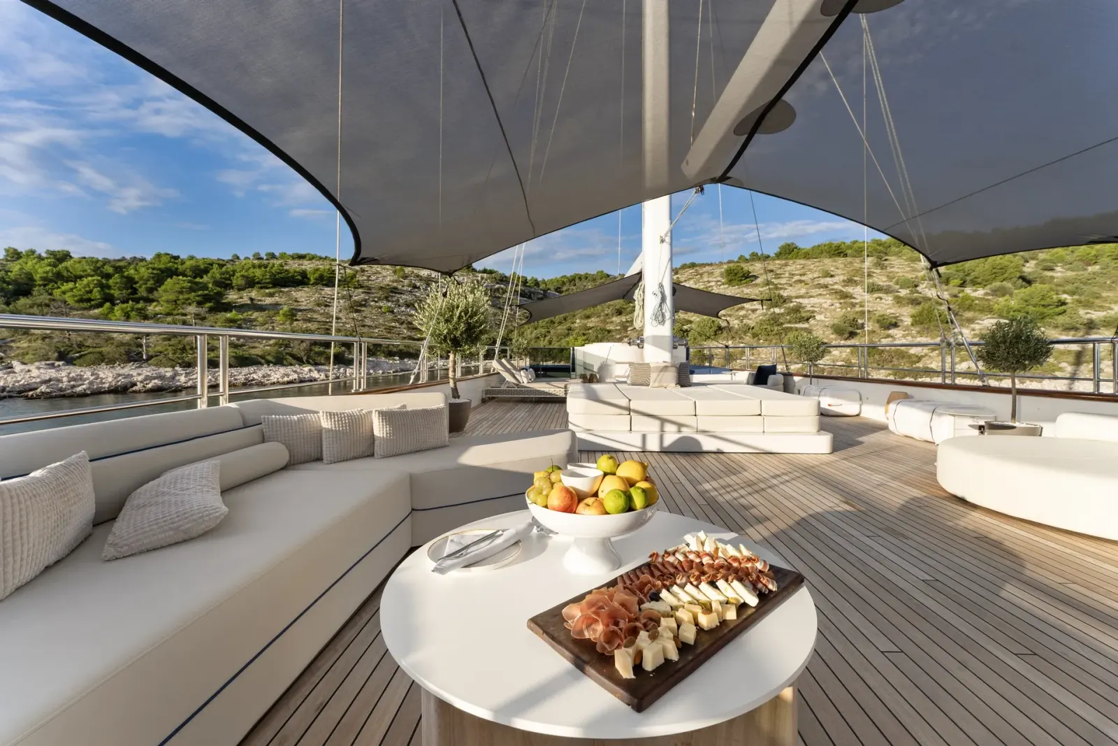 Maxita sailing in Split