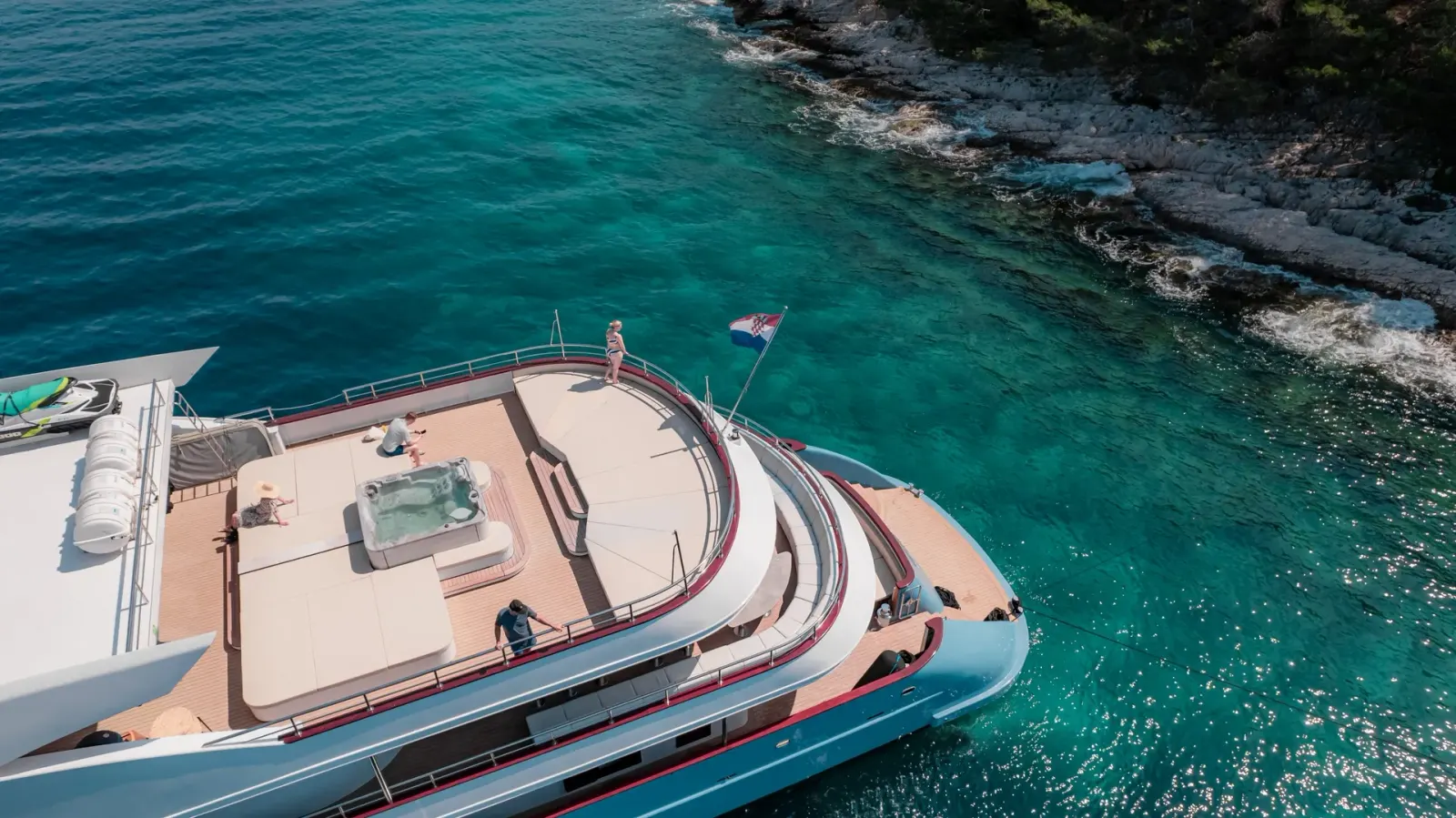 Ohana Motor Yacht interior cabin view