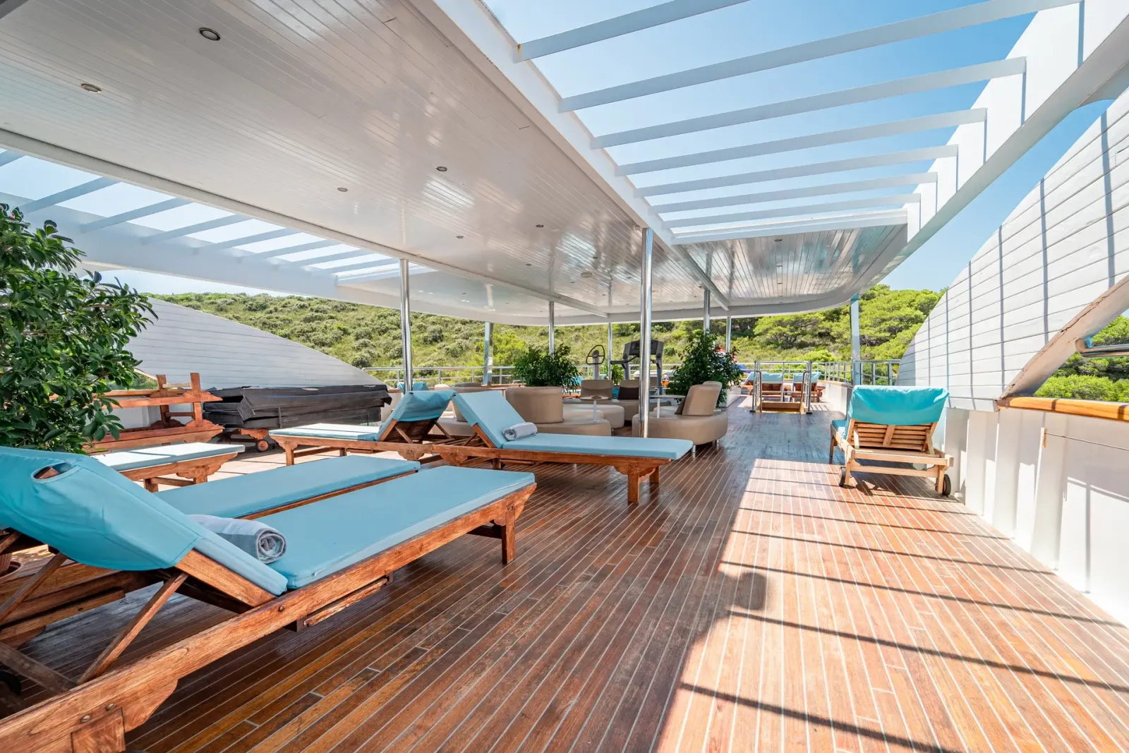 Riva sailing in Dubrovnik