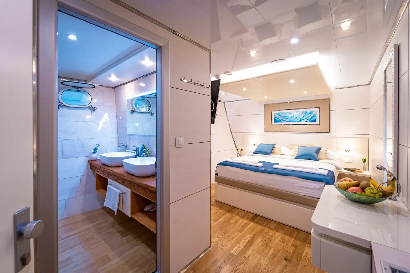 Riva sailing in Dubrovnik
