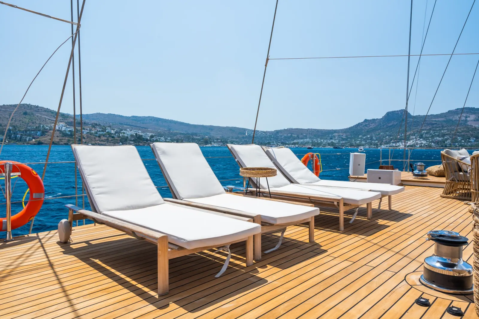 Yazz sailing in Bodrum