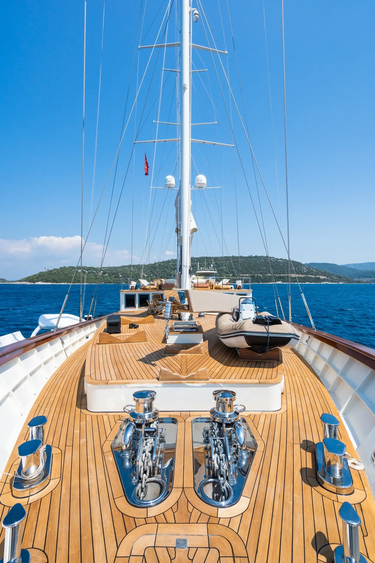 Yazz sailing in Bodrum