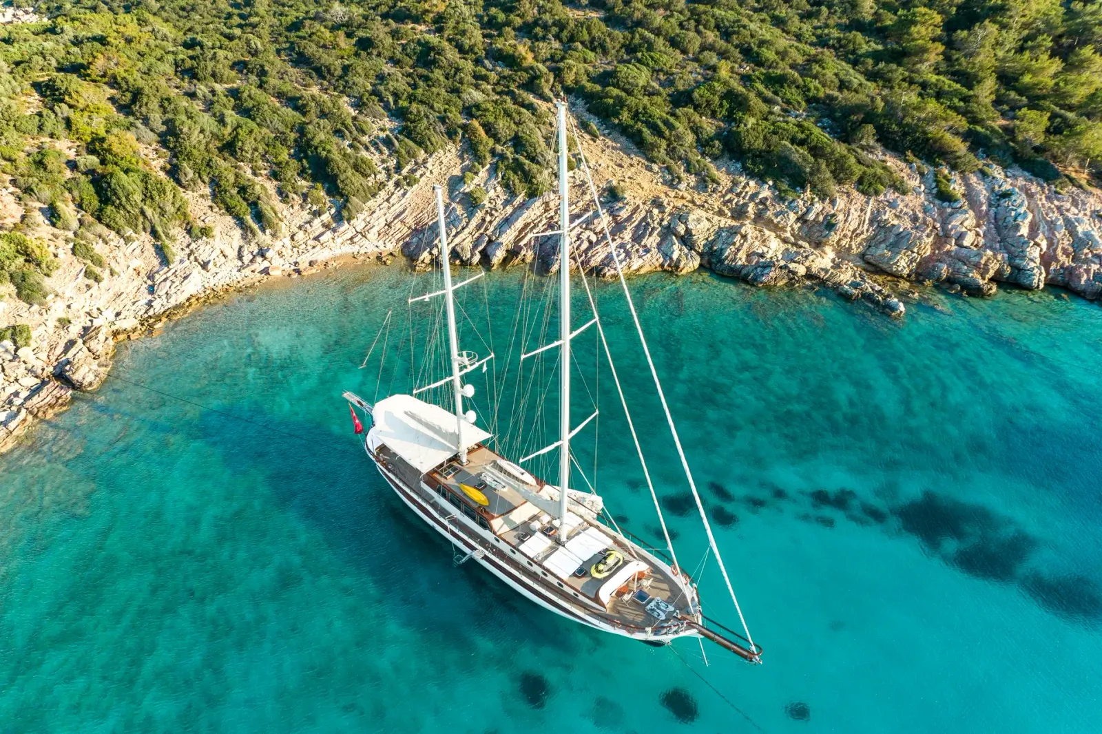 Estrella De Mar sailing in Bodrum