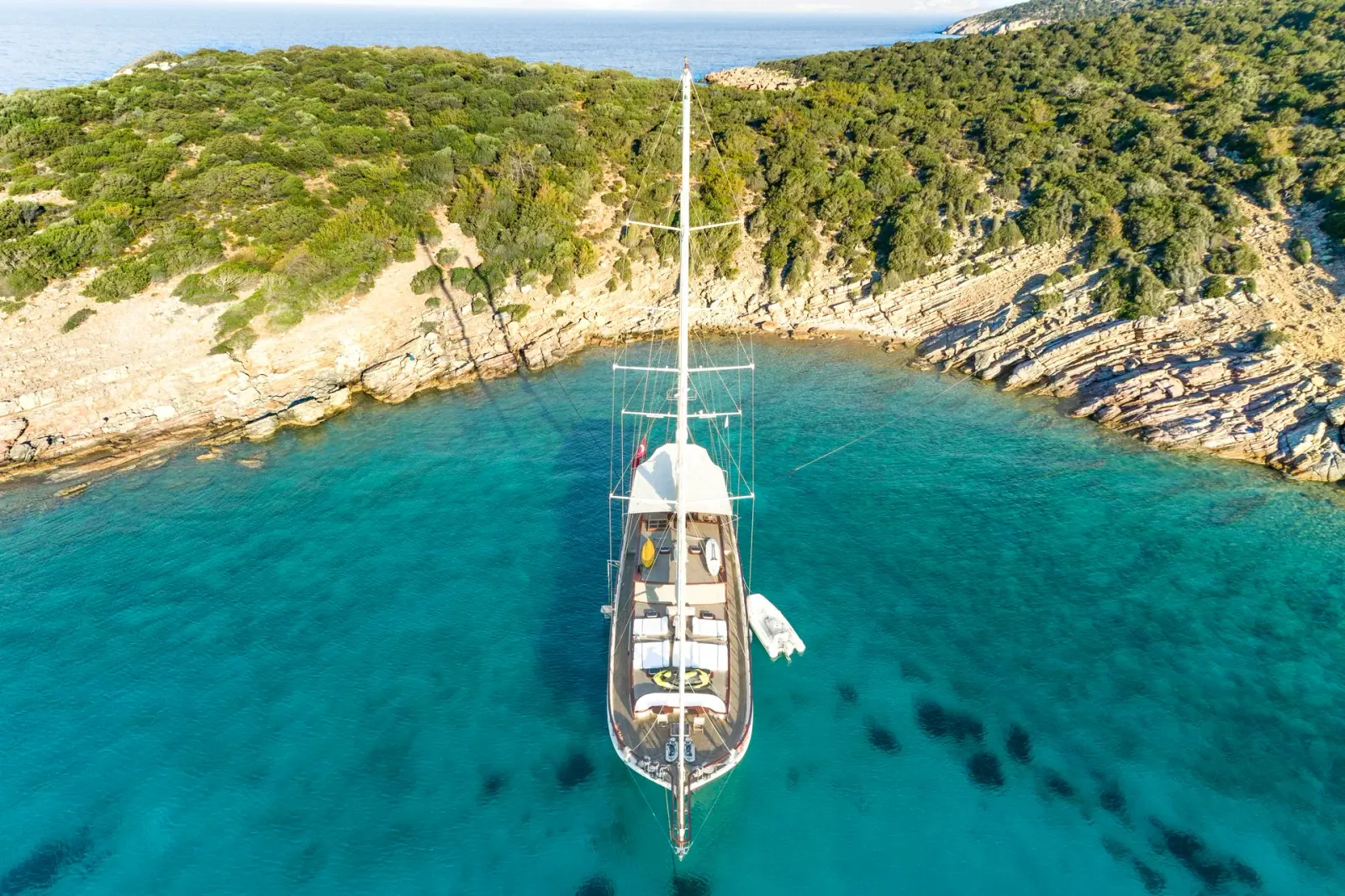 Estrella De Mar sailing in Bodrum