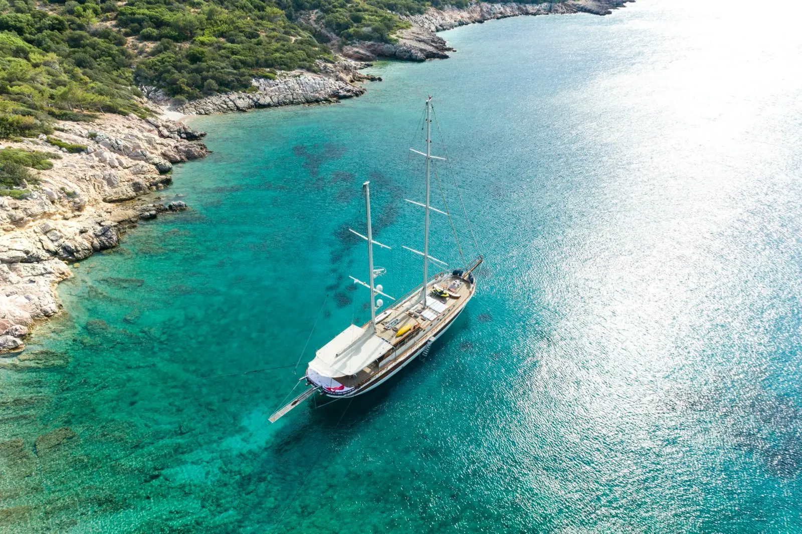 Estrella De Mar sailing in Bodrum