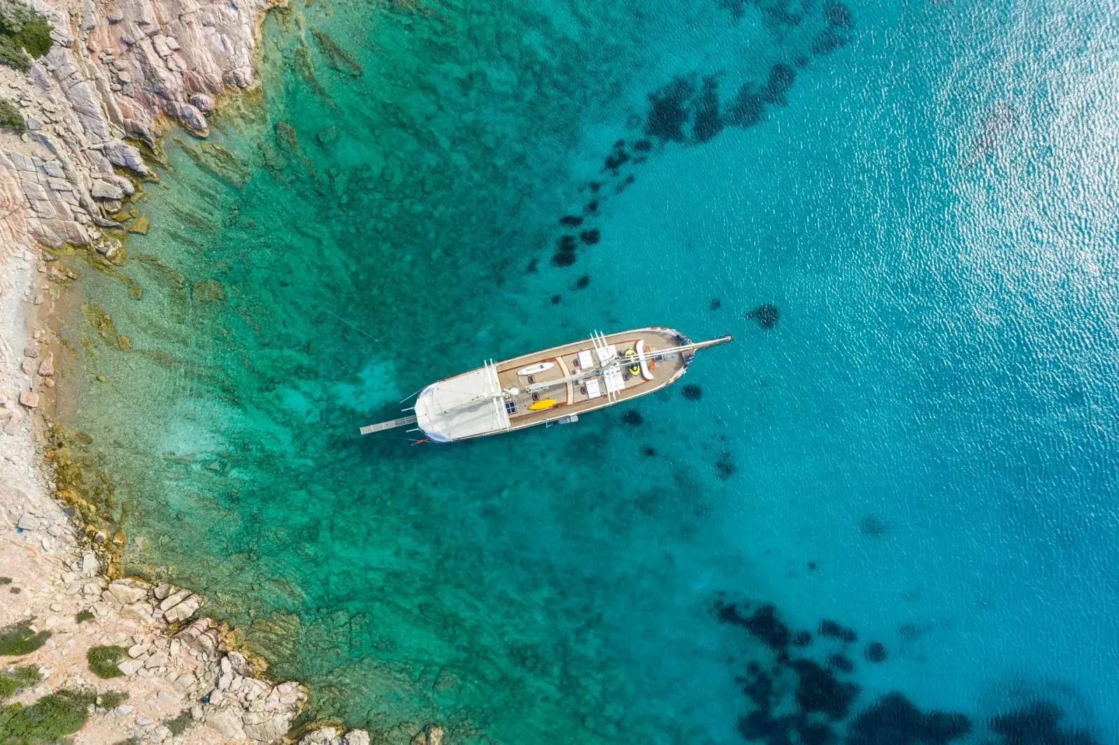 Estrella De Mar sailing in Bodrum