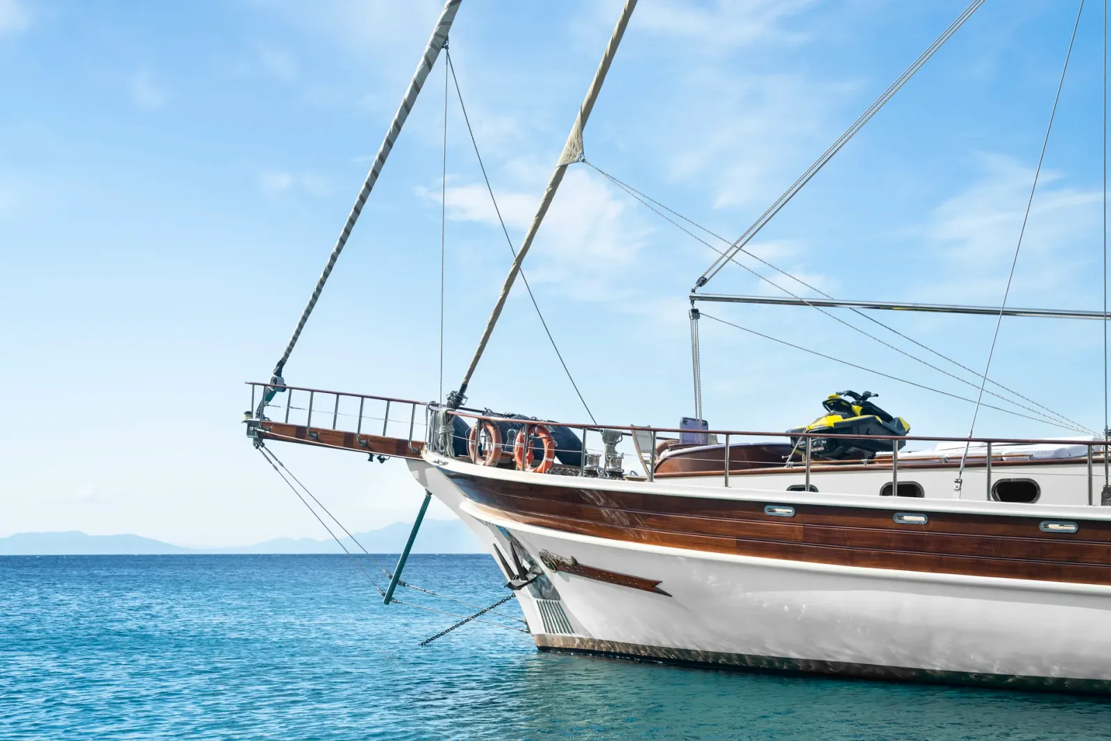 Estrella De Mar sailing in Bodrum