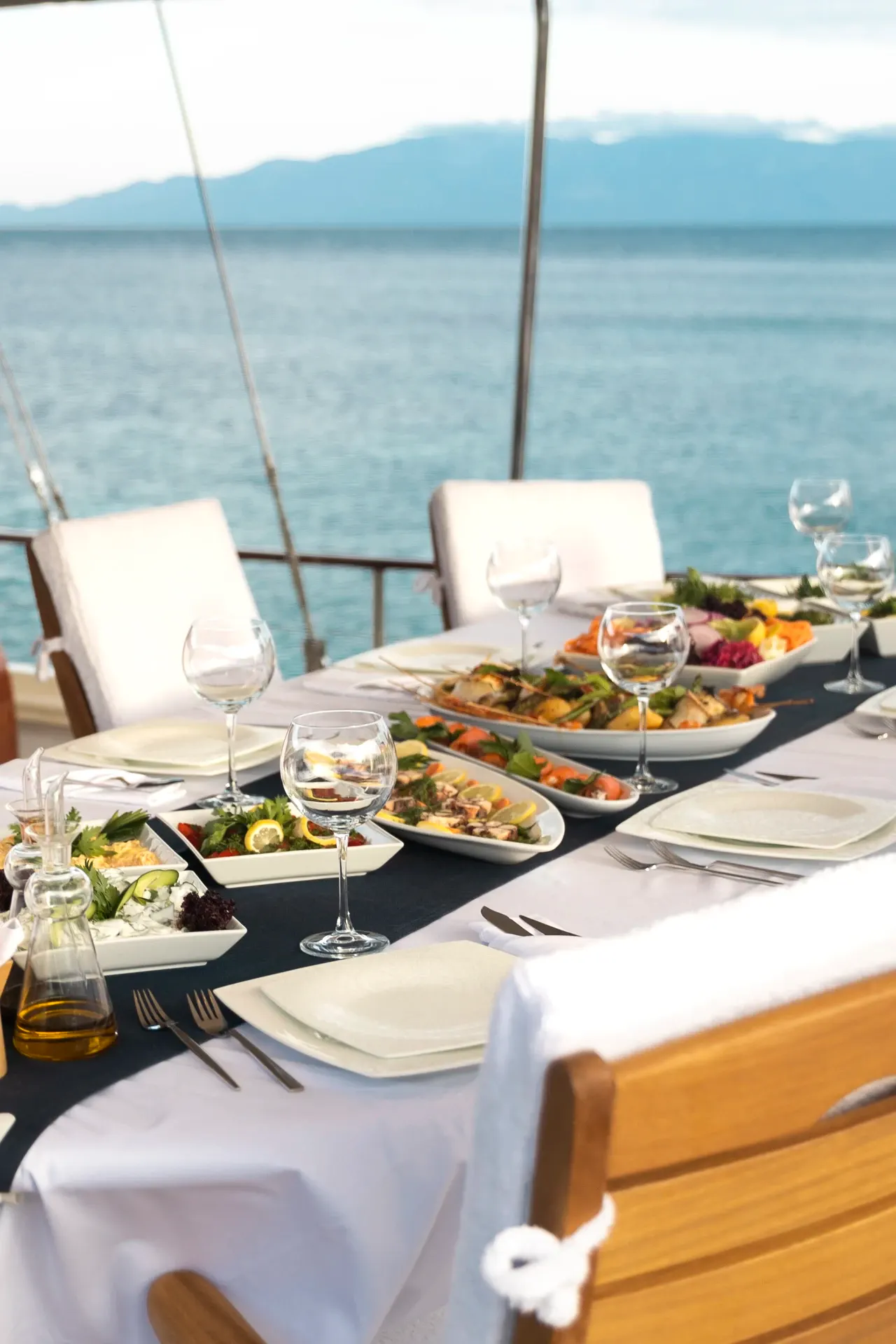 Estrella De Mar sailing in Bodrum