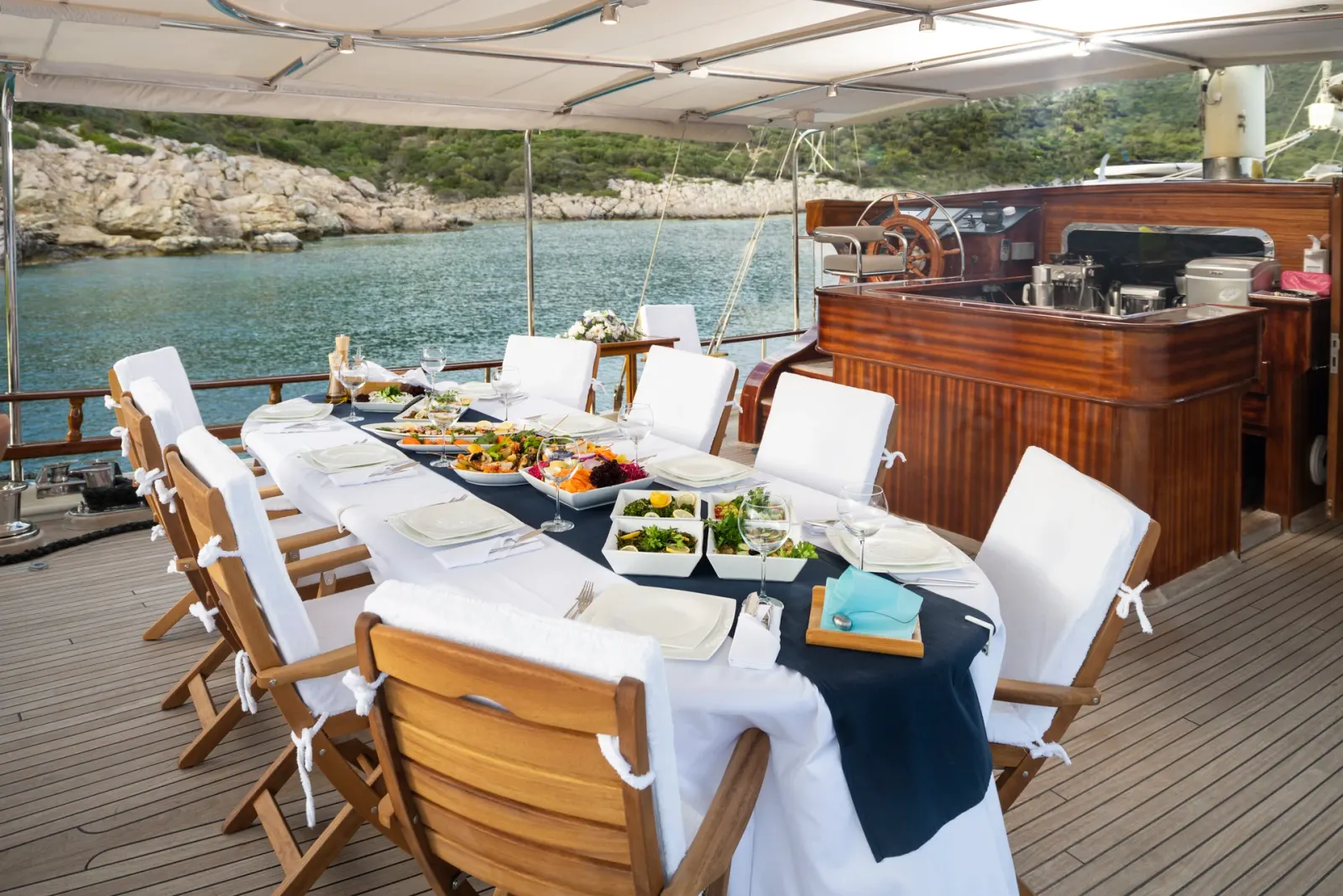 Estrella De Mar sailing in Bodrum