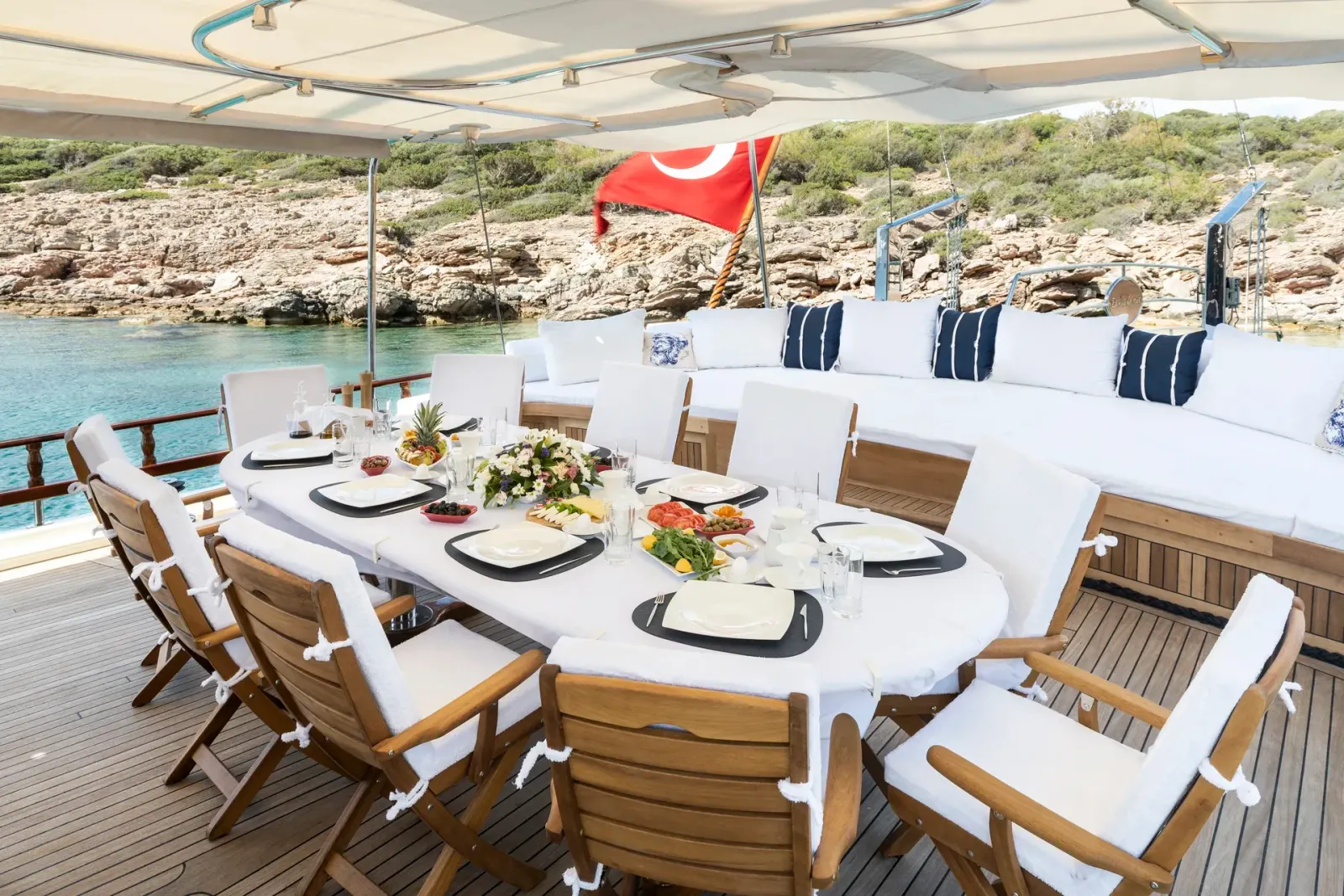 Estrella De Mar sailing in Bodrum