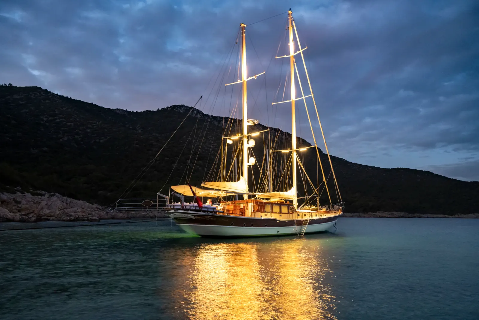 Estrella De Mar sailing in Bodrum