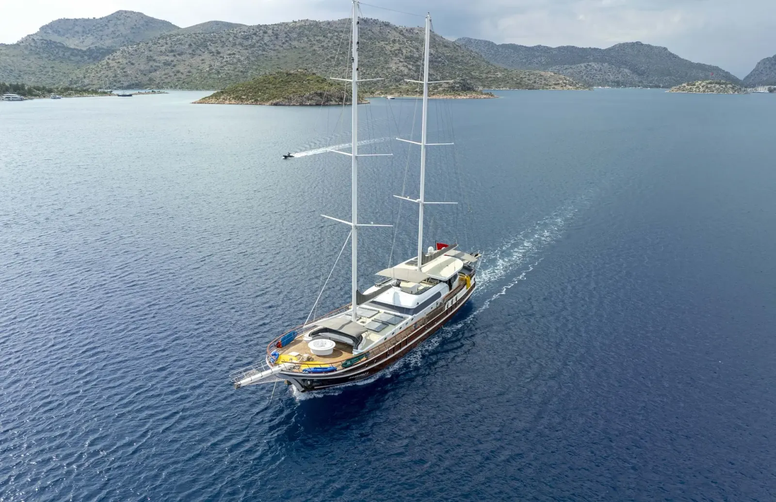 Kaan Ayaz sailing in Marmaris