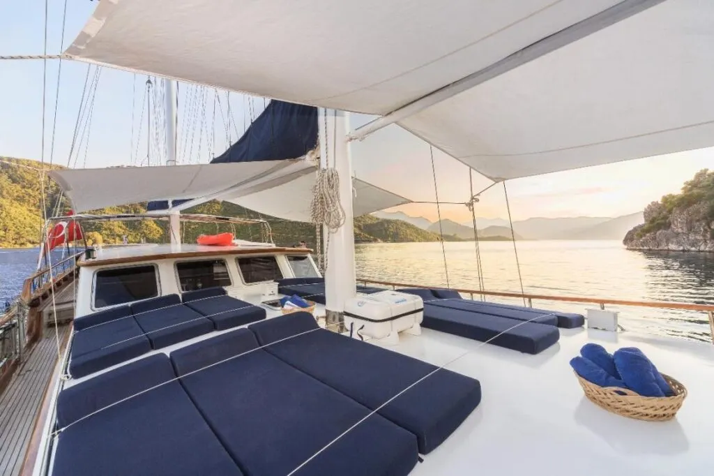 Remzi Yilmaz sailing in Marmaris