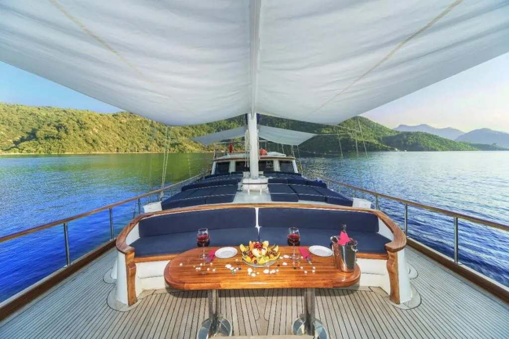 Remzi Yilmaz sailing in Marmaris
