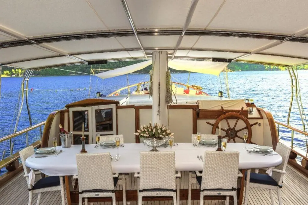 Remzi Yilmaz sailing in Marmaris