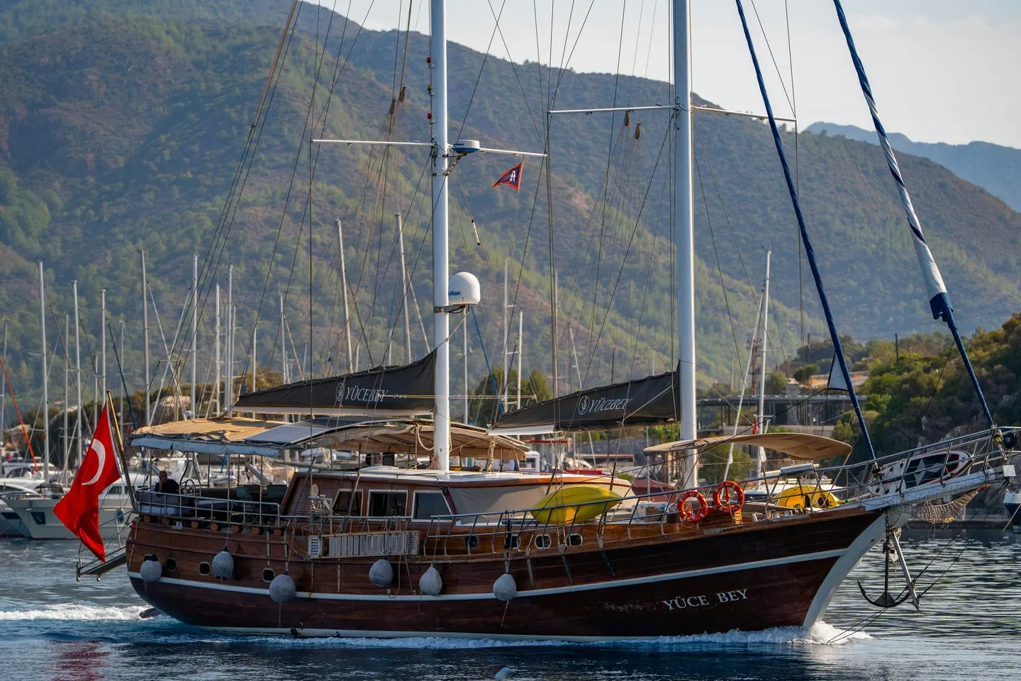 Yucebey sailing in Marmaris