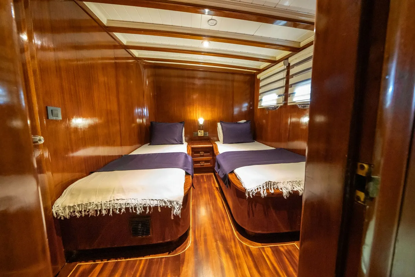 Yucebey sailing in Marmaris
