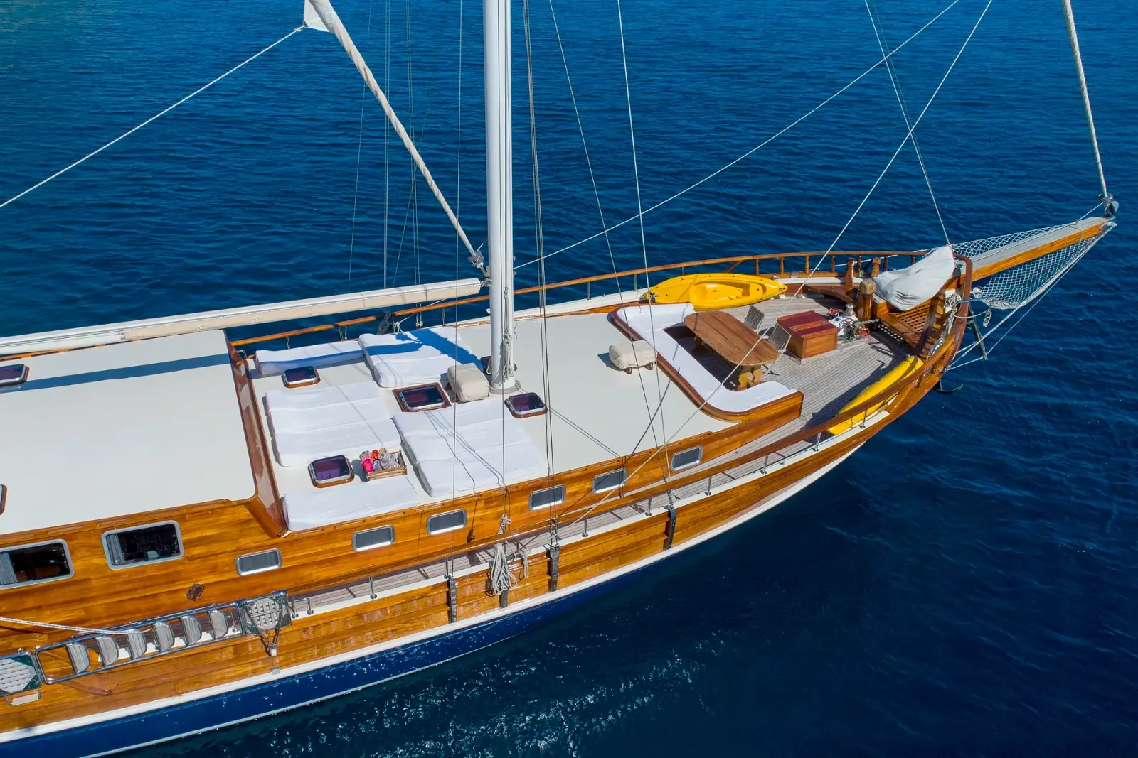 Burc-u Zafer  sailing in Bodrum